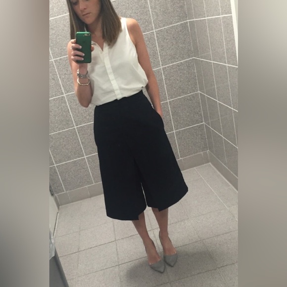 Tibi Black City Stretch Culotte Size: M | US 8 - Picture 6 of 13